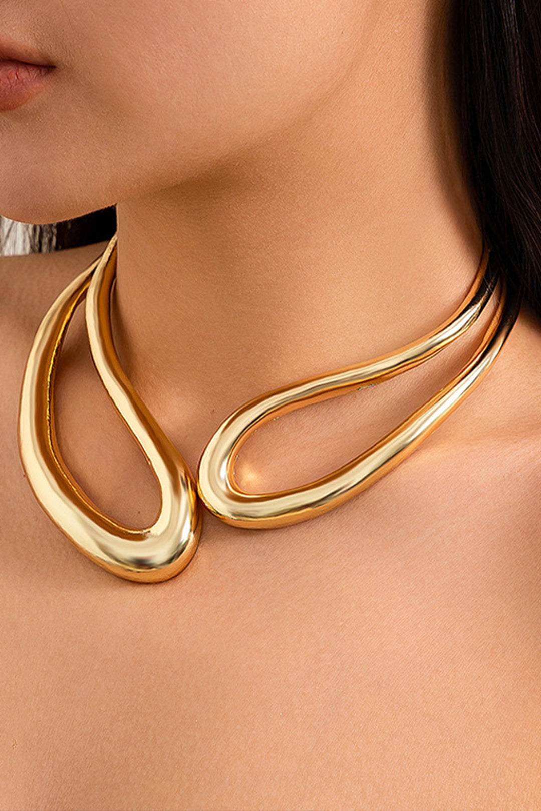 Asymmetrical Cropped Collar