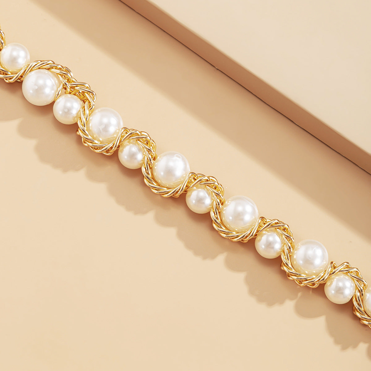Selena Collar