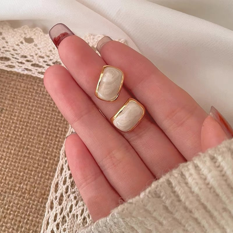 Olivia Earrings