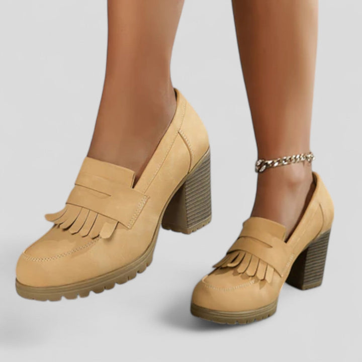 Belinda | Mocasines con Borlas