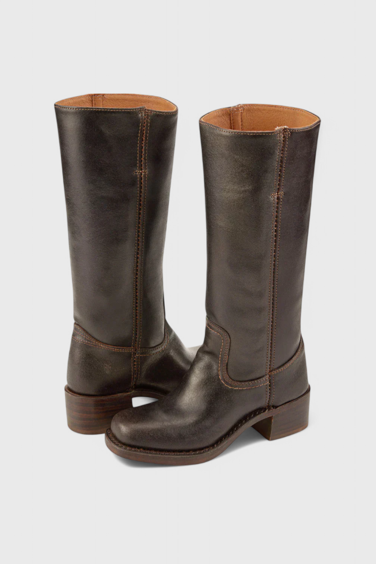 Botas Clásicas Modernas Grace para Uso Todo el Año