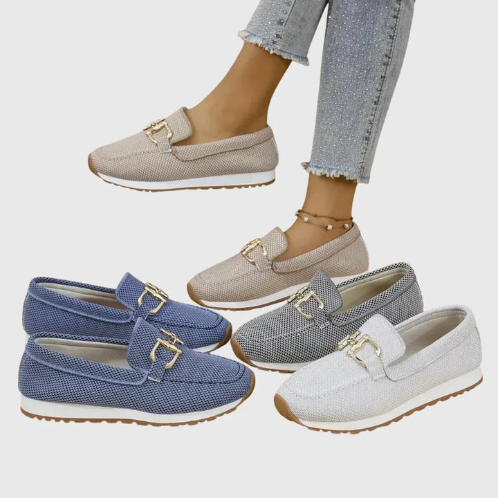 Sinforosa™ | Mocasín Deportivo con Detalle de Hebilla Dorada