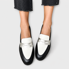Filomena · Mocasín bicolor en blanco y negro - Raúl & Sara Madrid