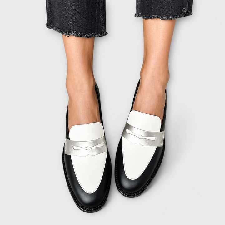 Filomena™ | Bicolor Black and White Moccasin
