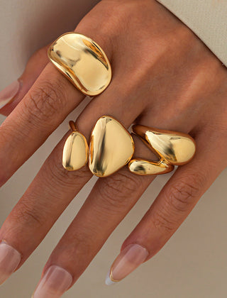 Anillos de Metal con Diseño Irregular - Raúl & Sara Madrid