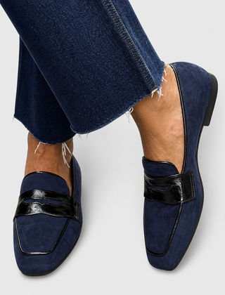 Hilaria · Mocasín de Cuero Azul Marino - Raúl & Sara Madrid