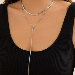 Collar Choker de Cadena de Metal - Raúl & Sara Madrid