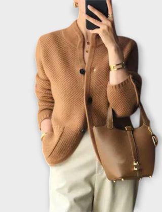 Alissa · Cárdigan Chic y Acogedor - Raúl & Sara Madrid