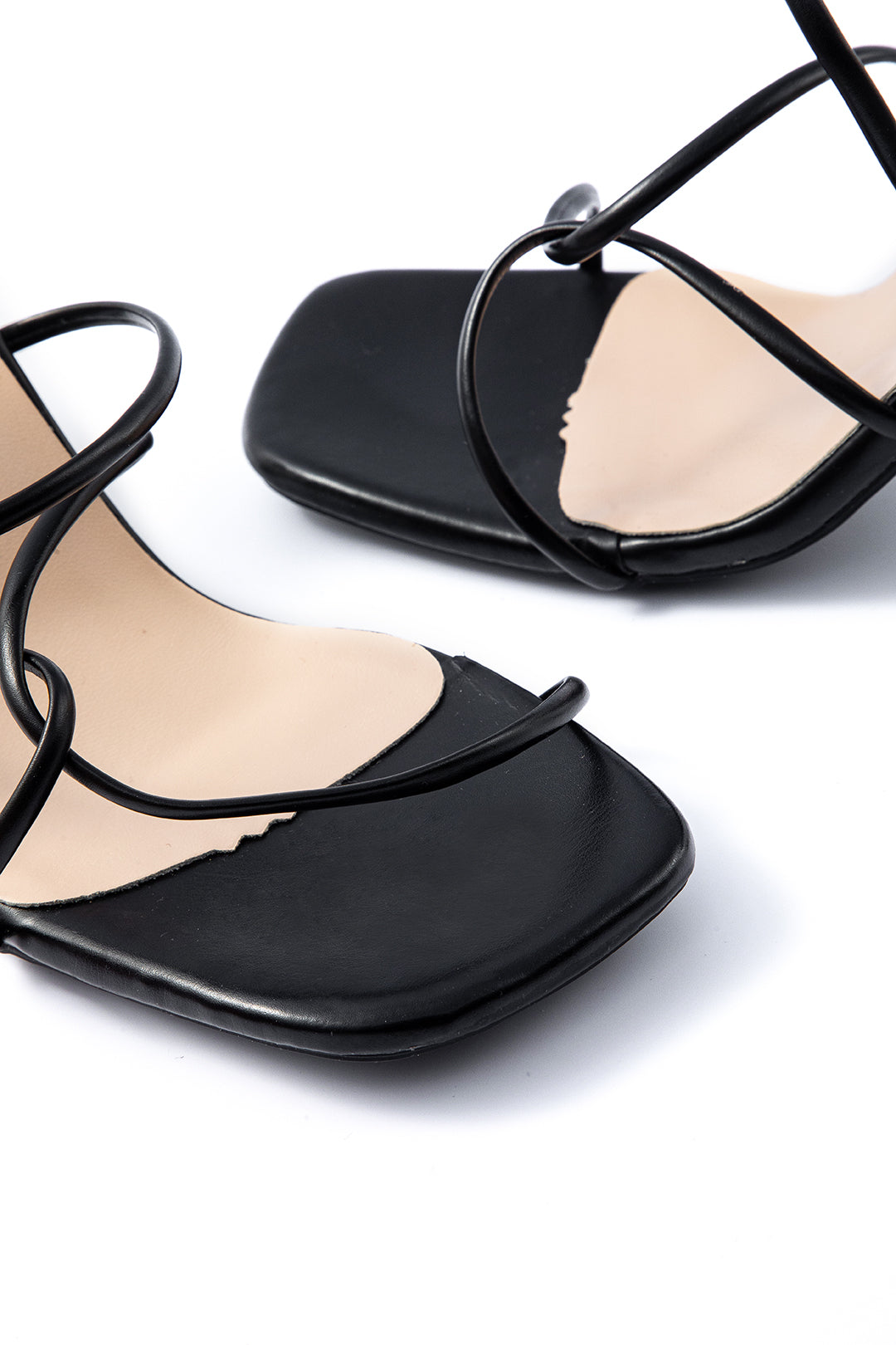 Tacones Altos Abiertos con Diseño Sin Correa en el Tobillo - Raúl & Sara Madrid