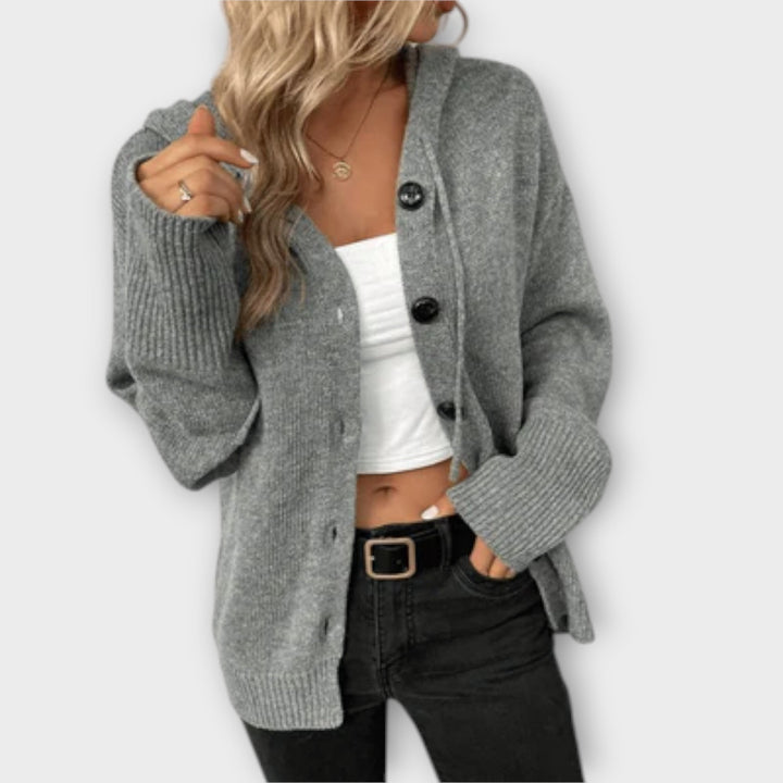 Britán - Cozy Knitted Button-Up Cardigan