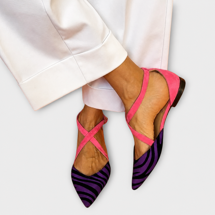 Virtudes™ | Bailarina Zebra con Tiras Cruzadas