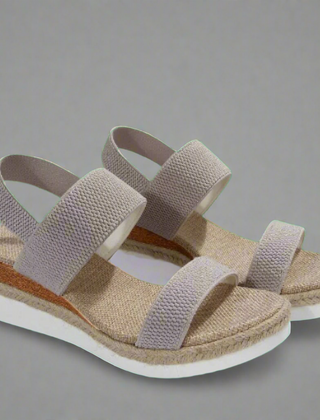 Encarnación · Sandalia de Cuña con Correas Elásticas - Raúl & Sara Madrid