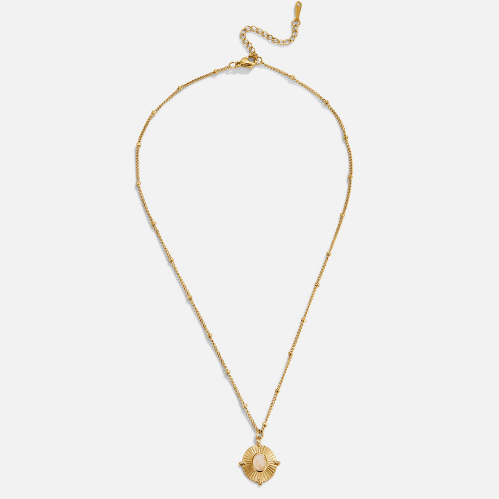 Annika – Delicate Gold Chain with Square Pendant.
