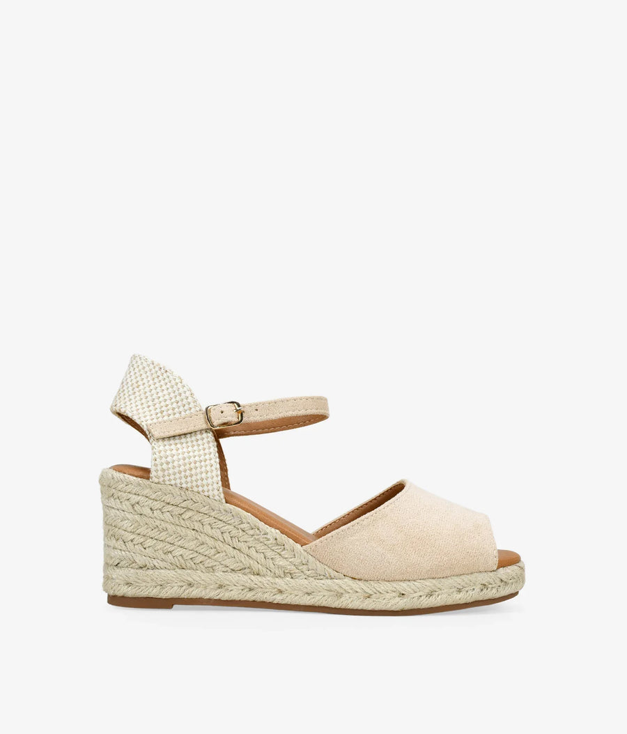 Sandalias beige con cuña de esparto - Raúl & Sara Madrid