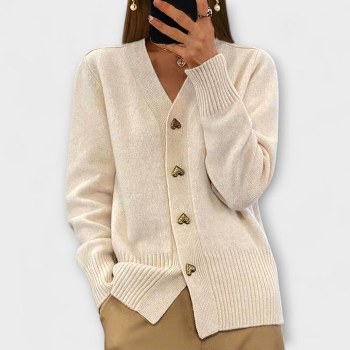 Marij – Vintage-Style V-Neck Sweater for Women