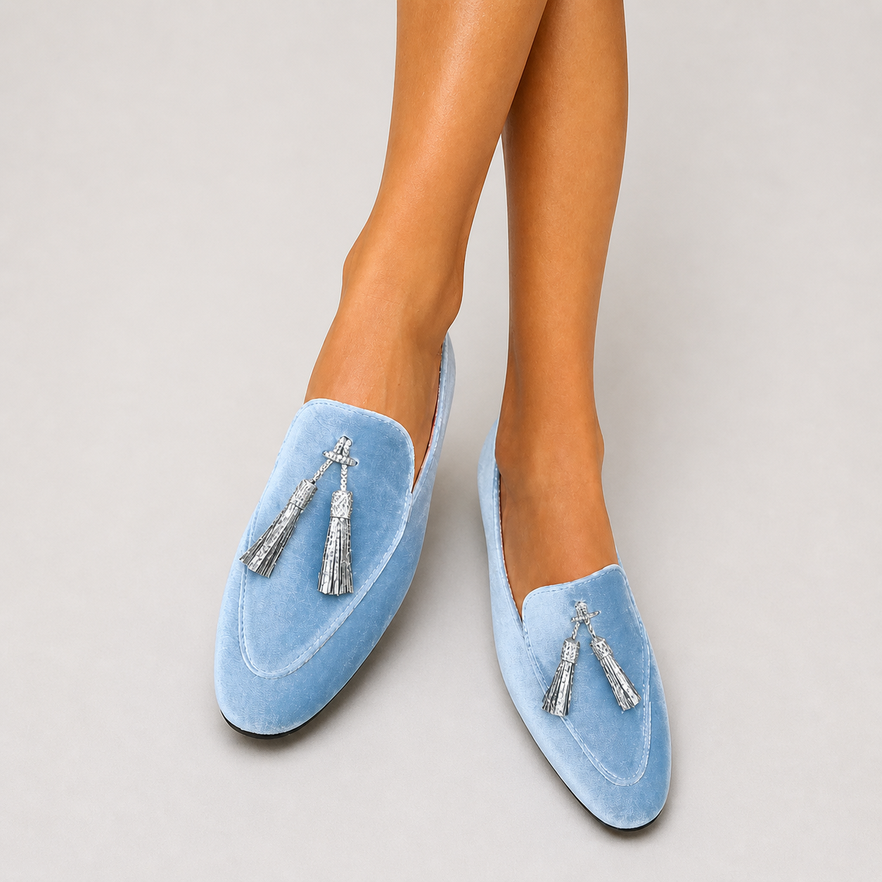 Amalia · Mocasín de ante con borlas - Raúl & Sara Madrid