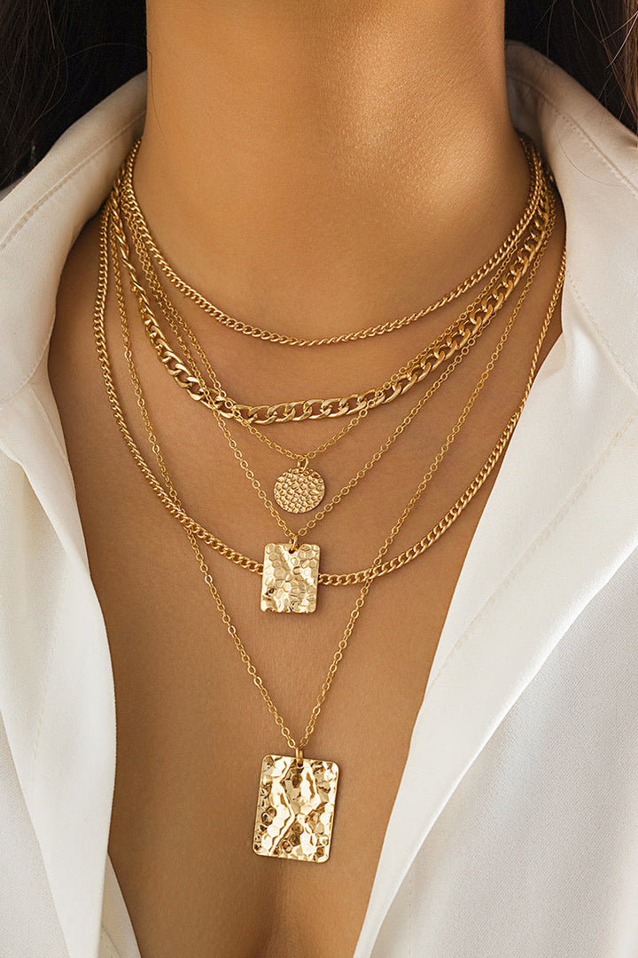 Collar de Cadena de Metal con Colgante Geométrico