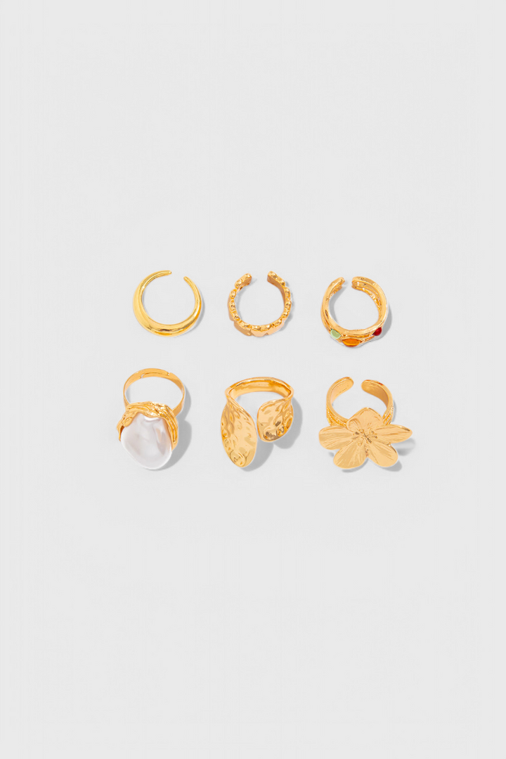 Anillo Abierto de Perla con Diseño de Flor Líquida