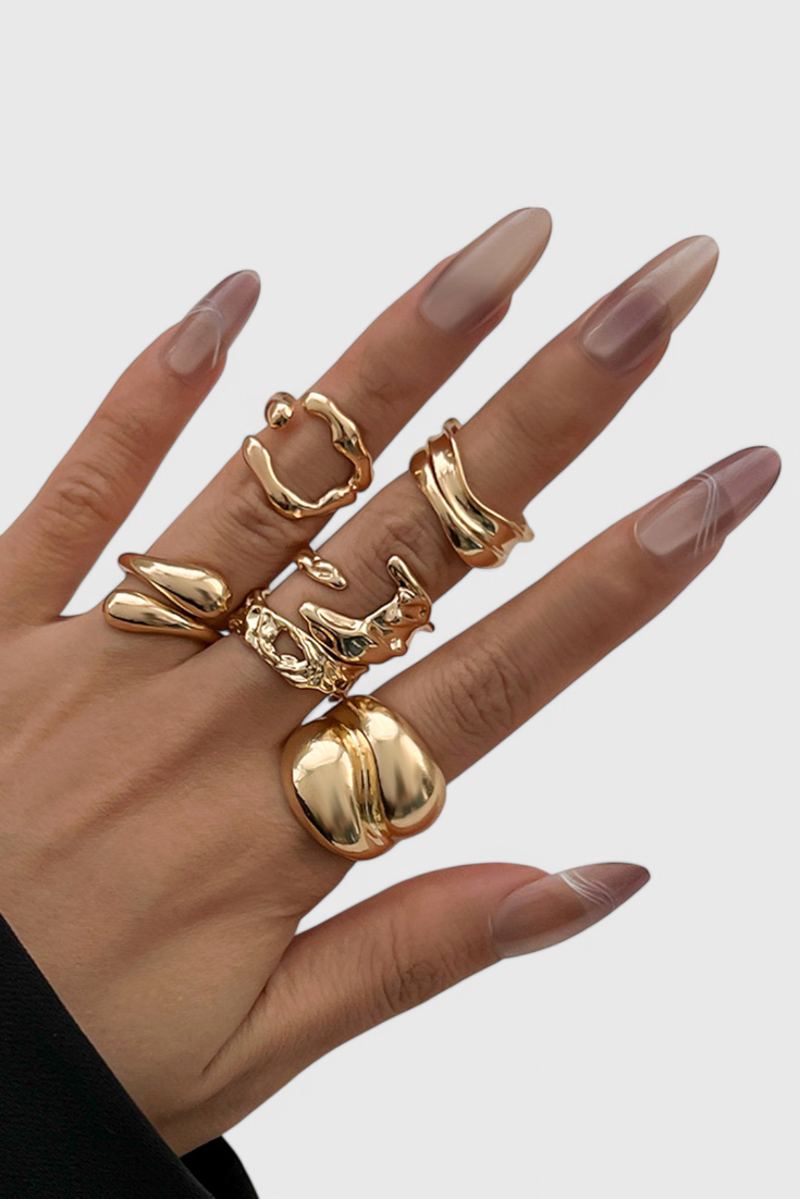 Anillo Multicapa de Diseño Irregular - Raúl & Sara Madrid