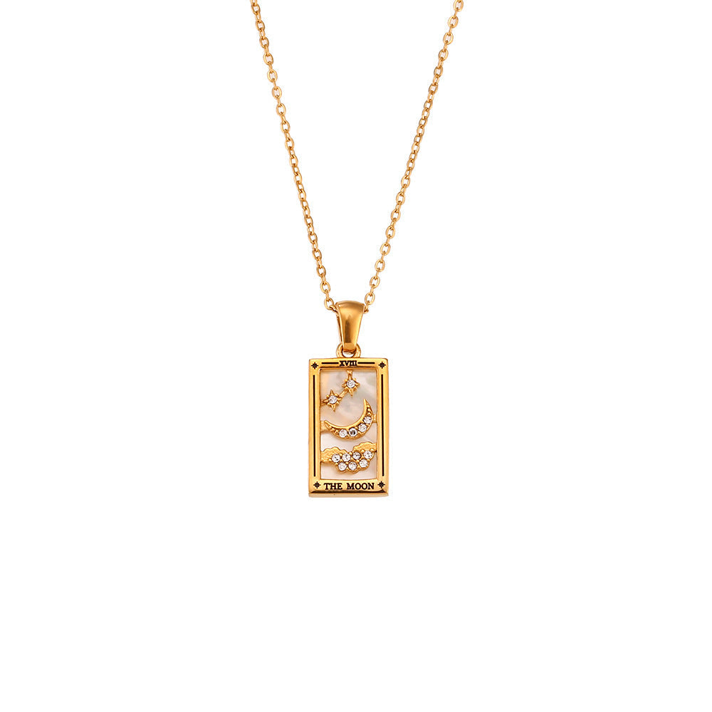 Collar dorado con colgante elegante - Raúl & Sara Madrid
