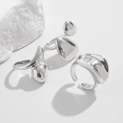 Anillos de Metal con Diseño Irregular - Raúl & Sara Madrid