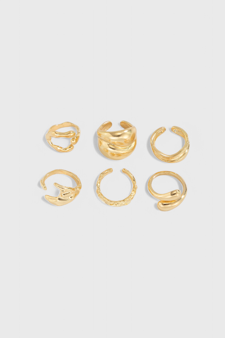 Anillo Multicapa de Diseño Irregular - Raúl & Sara Madrid