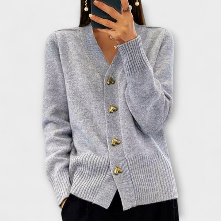 Marij – Vintage-Style V-Neck Sweater for Women