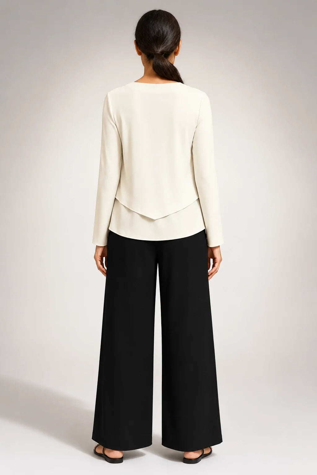Amalia™ | Conjunto de Cuello Cuadrado en Blanco Roto