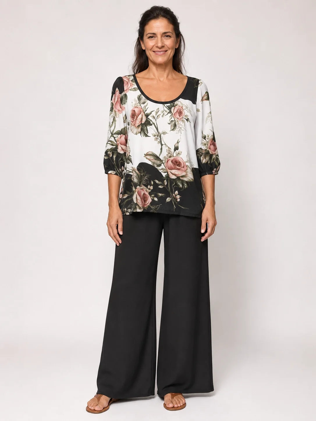 Ricarda · Conjunto floral en negro - Raúl & Sara Madrid