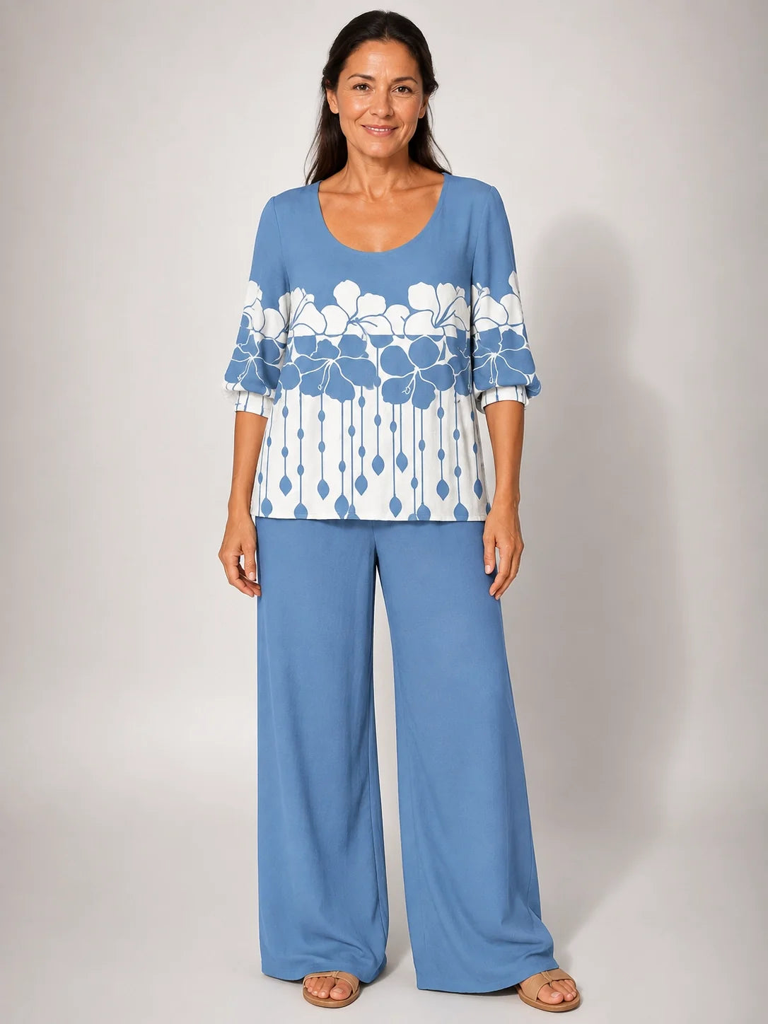 Rosenda · Conjunto Floral Azul - Raúl & Sara Madrid