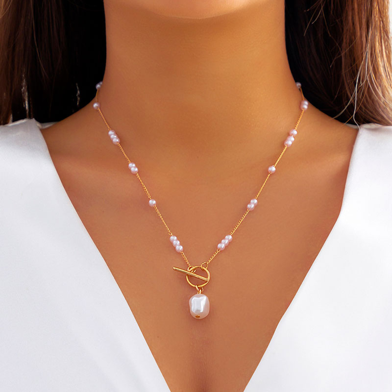 Hera Collar