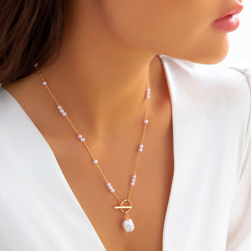 Hera Collar