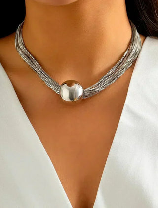 Elegante collar de oro - Raúl & Sara Madrid