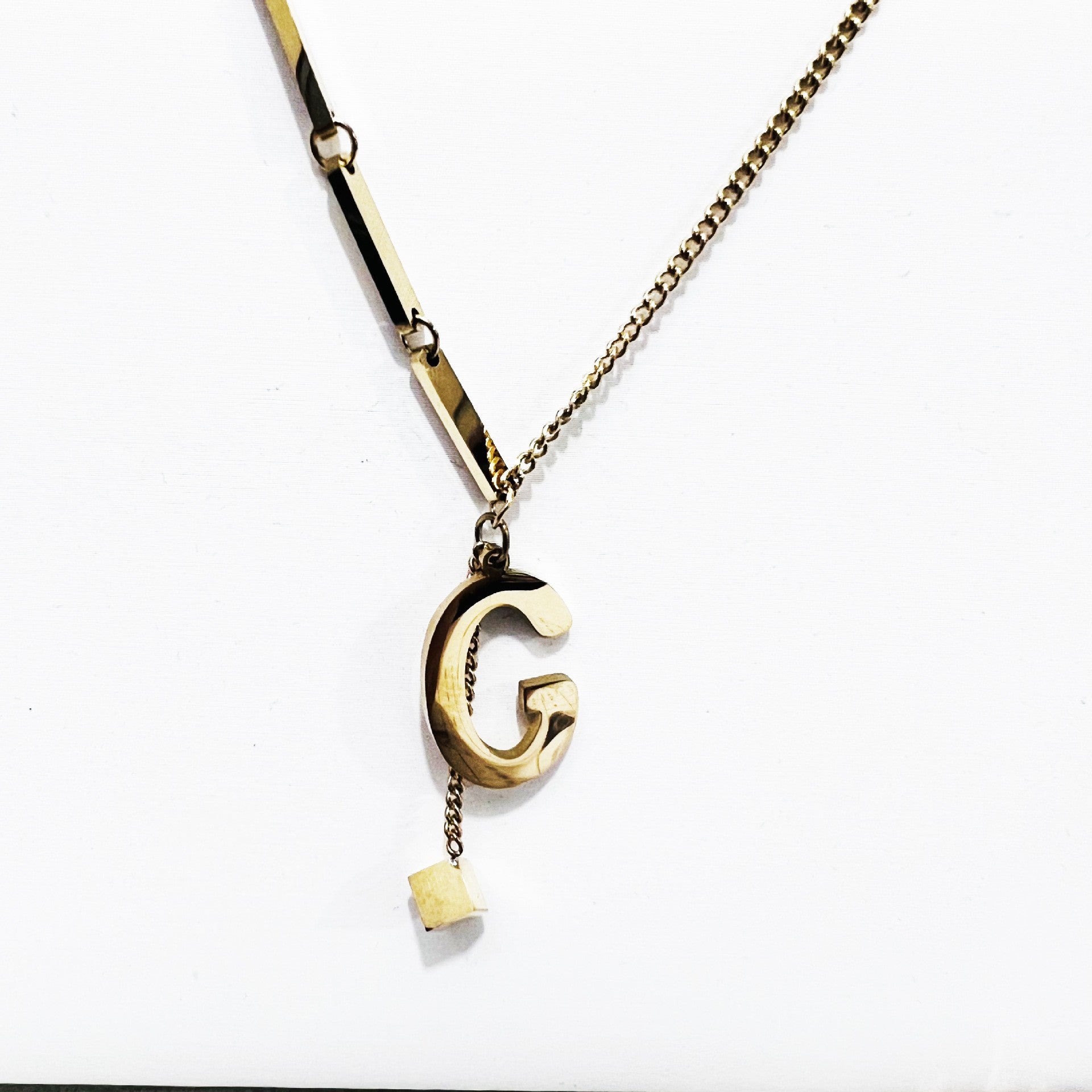 Collar Letra - ¡Llévate 2 por 1!