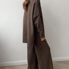 Amy · Conjunto de punto con cuello alto
