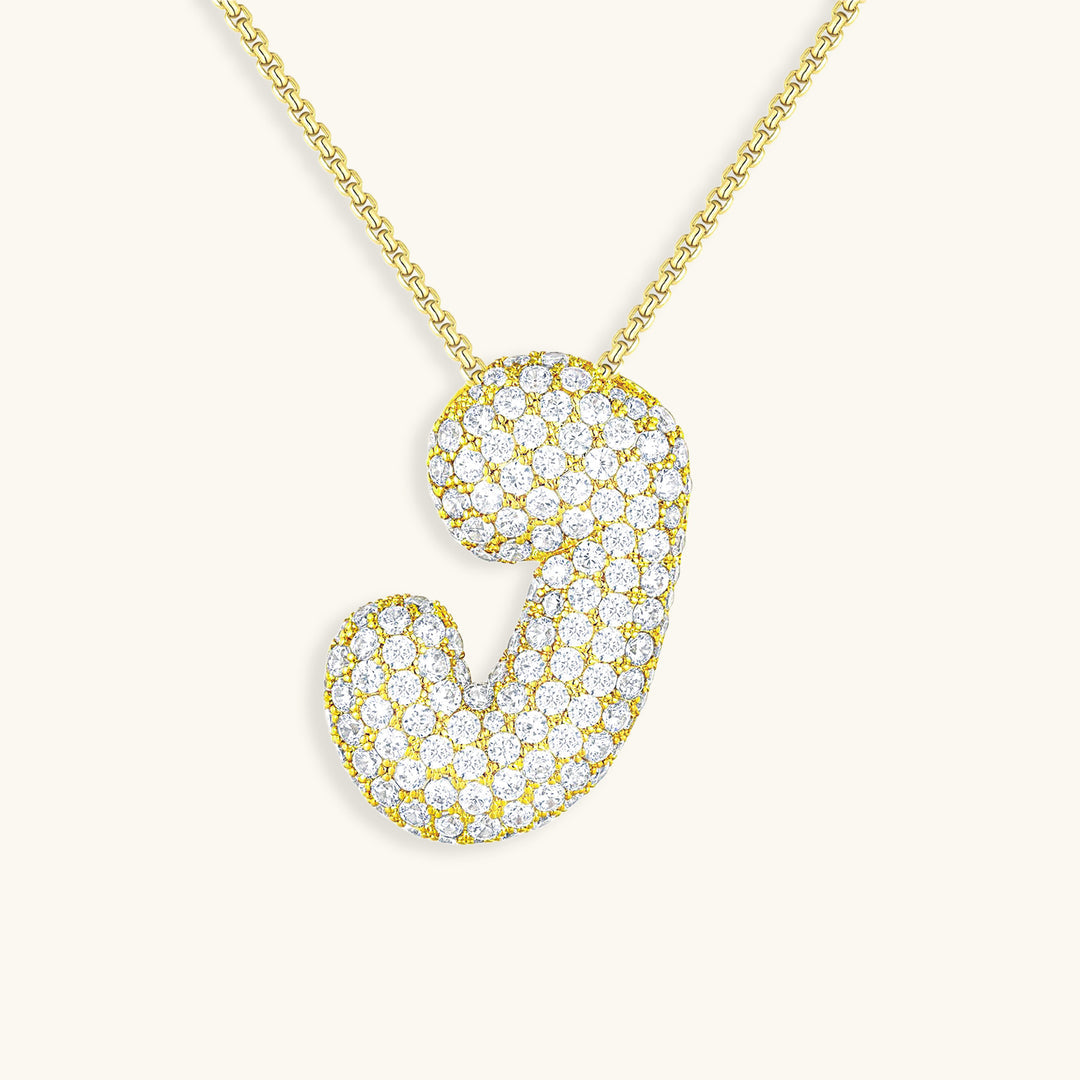 Melanie – Doble corazón en collar dorado