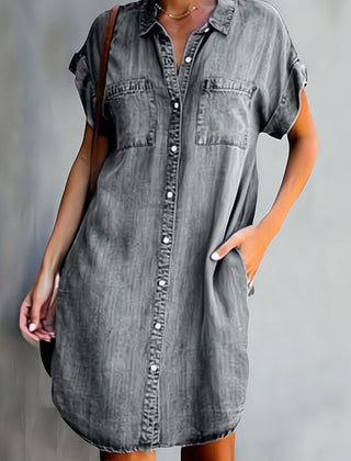 Venancia · Vestido corto tipo chemise de manga corta con botones - Raúl & Sara Madrid