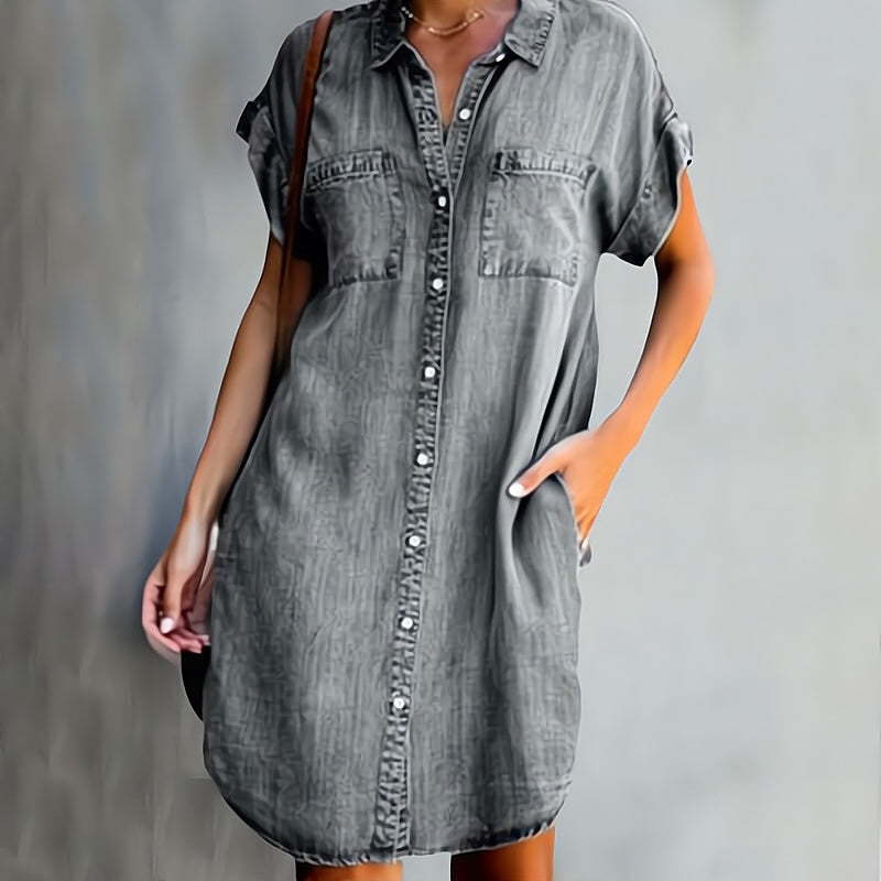 Venancia · Vestido corto tipo chemise de manga corta con botones - Raúl & Sara Madrid