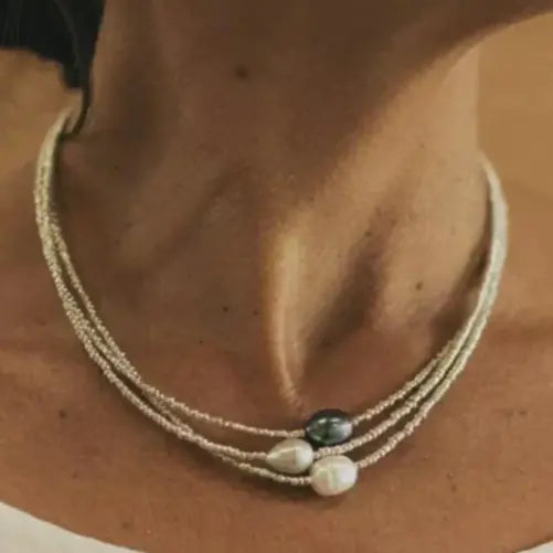 Collar de Perlas Naturales Elegantes - Raúl & Sara Madrid
