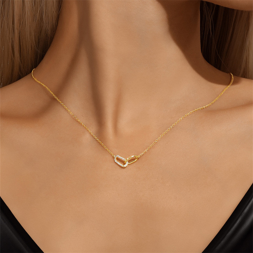 Collar de plata delicado con pequeño colgante circular - Raúl & Sara Madrid