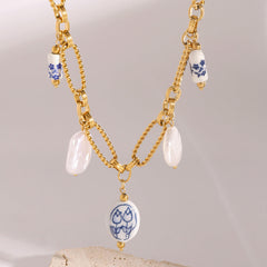 Collar de oro con adornos de piedra. - Raúl & Sara Madrid