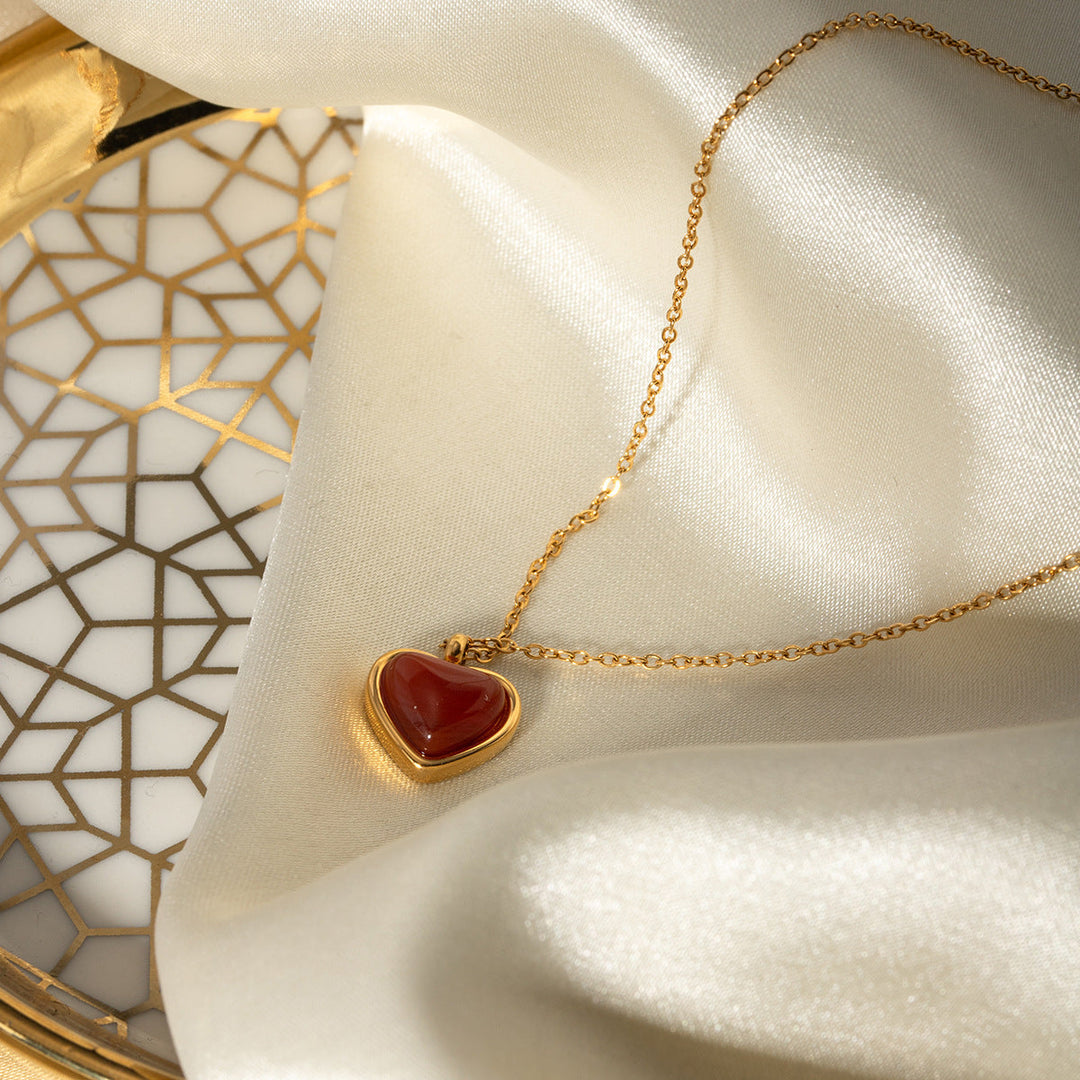 Marlena – Elegante collana con pendente a goccia brillante