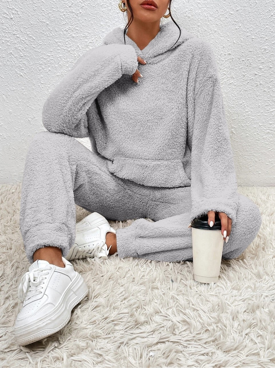 Lillie · Conjunto de forro polar con capucha