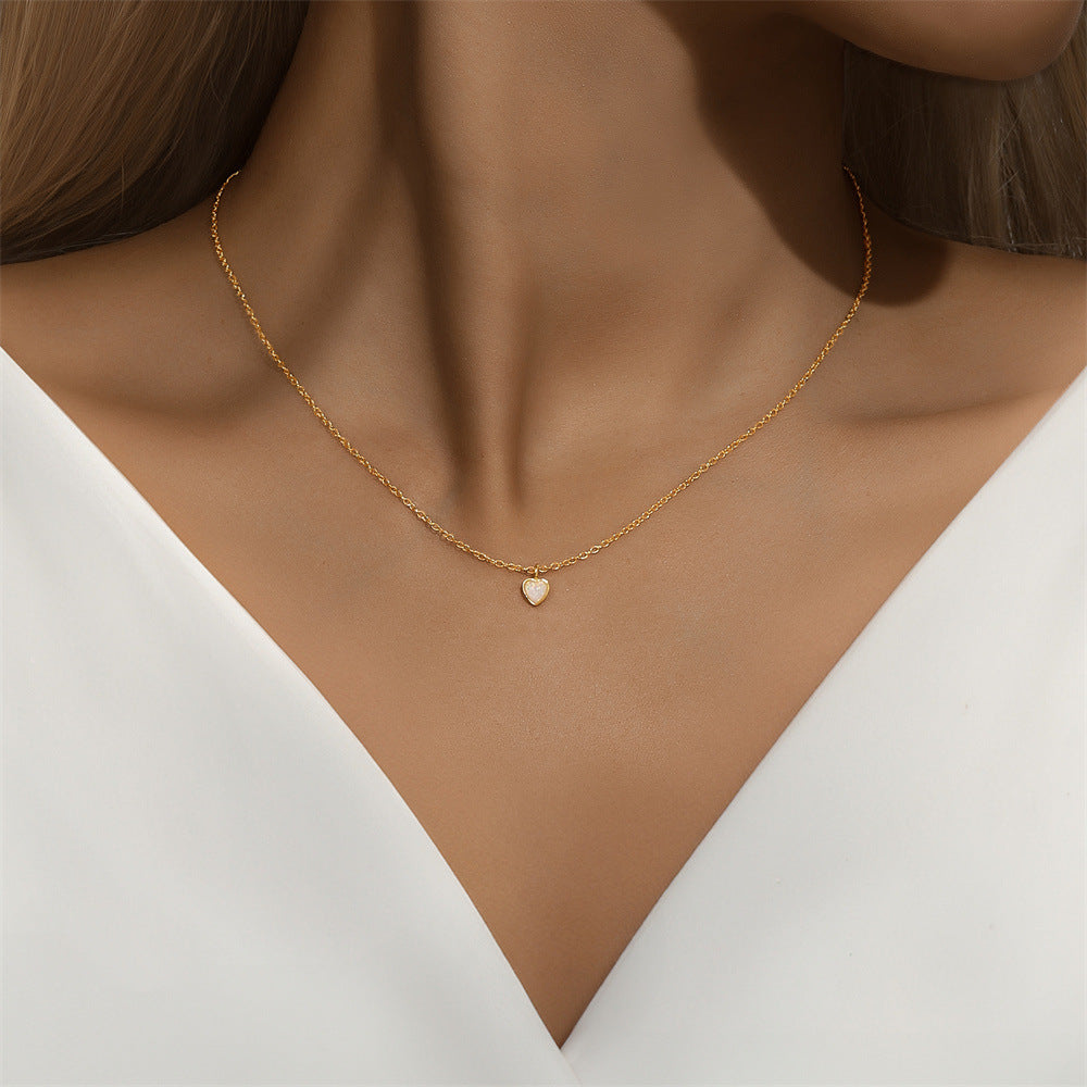 Collar de plata delicado con mini corazón - Raúl & Sara Madrid