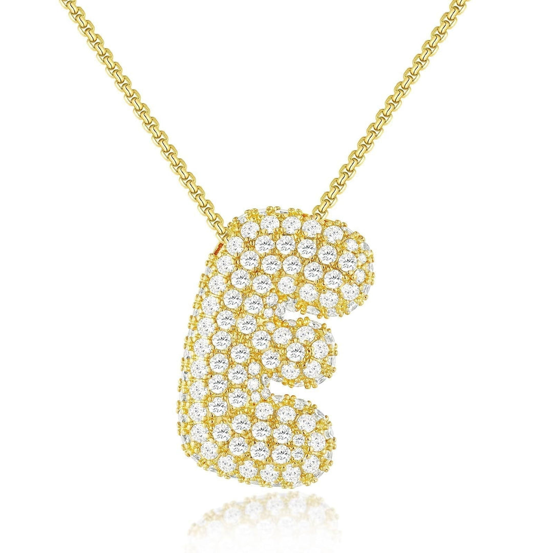Frieda – Cadena de oro con colgante natural