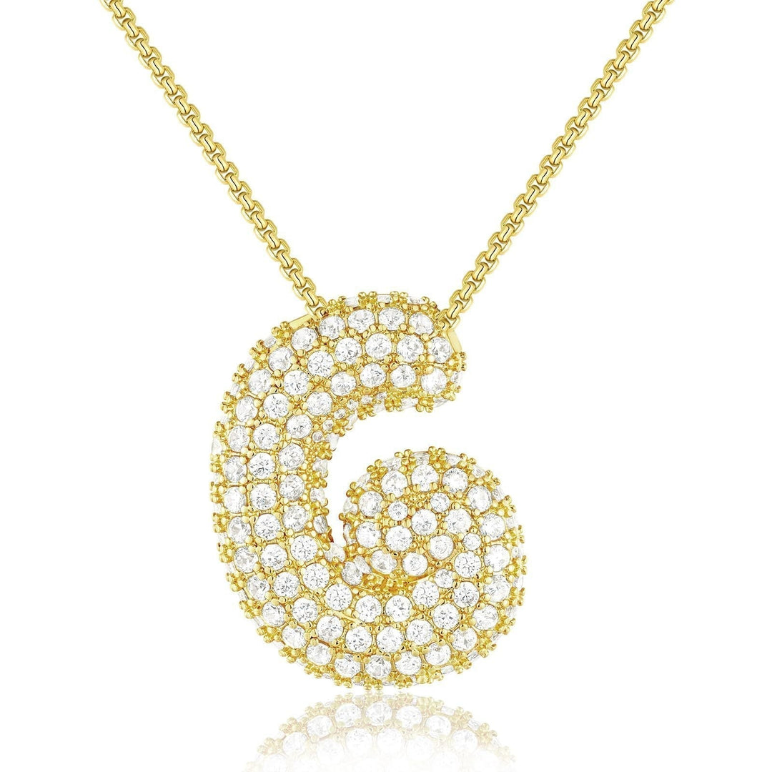 Frieda – Cadena de oro con colgante natural