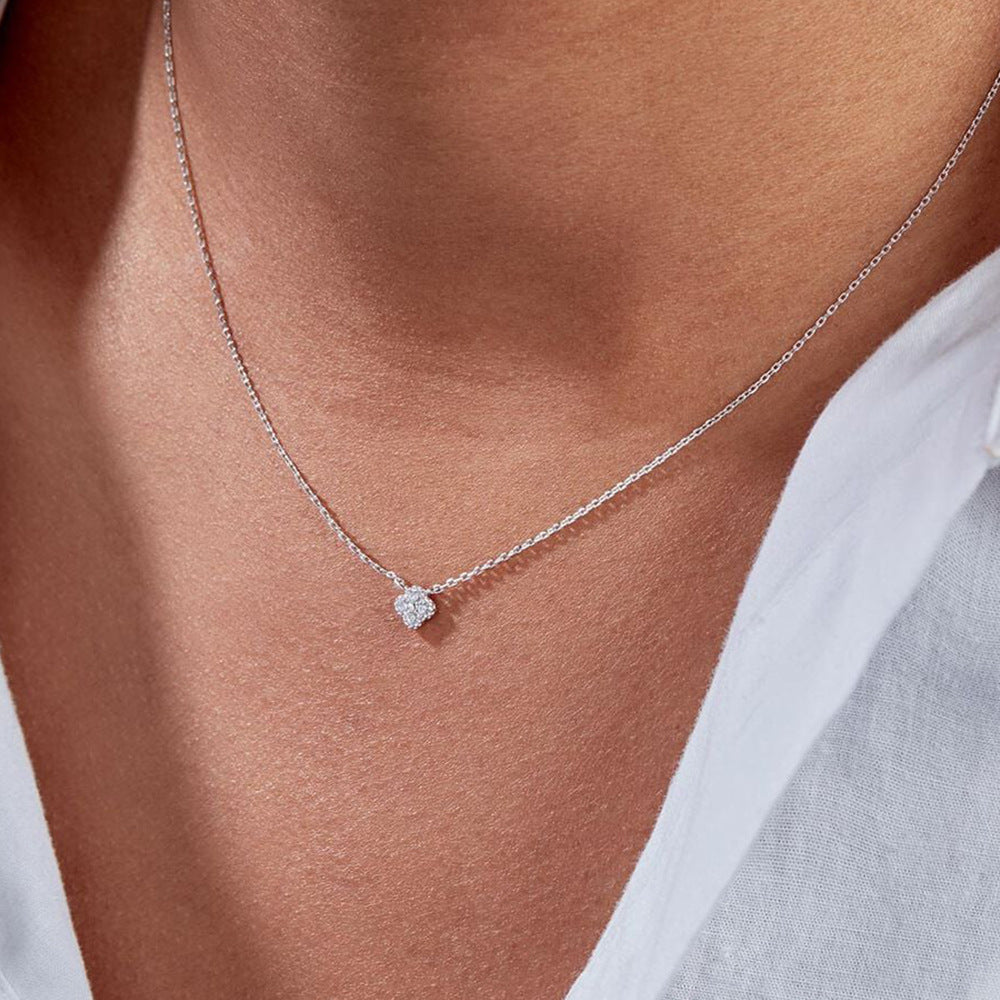 Collar de plata minimalista con colgante - Raúl & Sara Madrid
