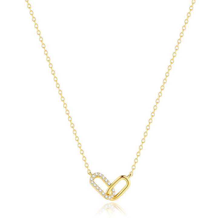 Carina – Delicate Silver Collar with Small Circular Pendant