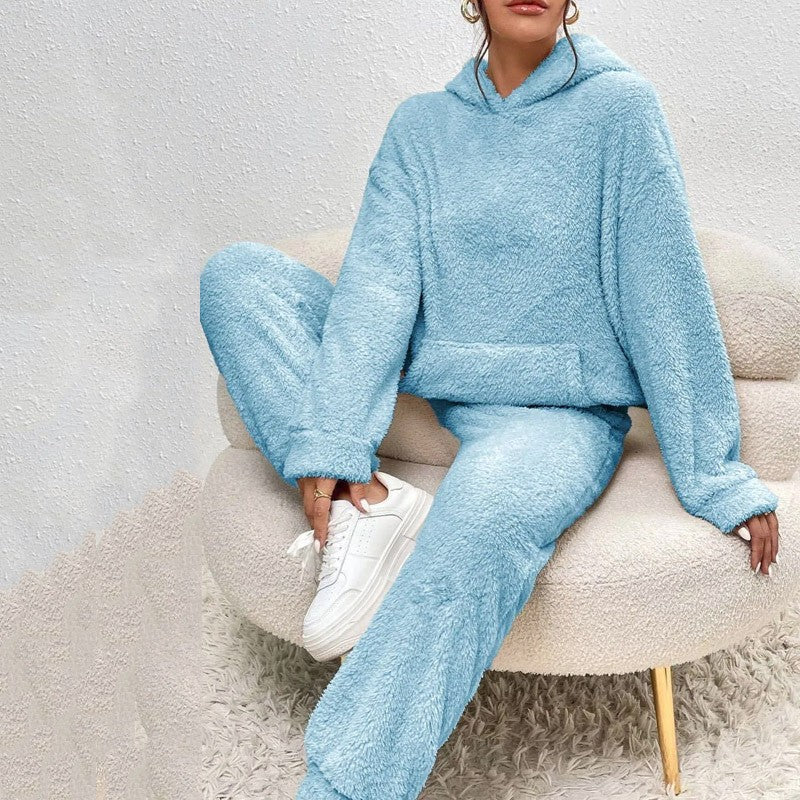 Lillie · Conjunto de forro polar con capucha