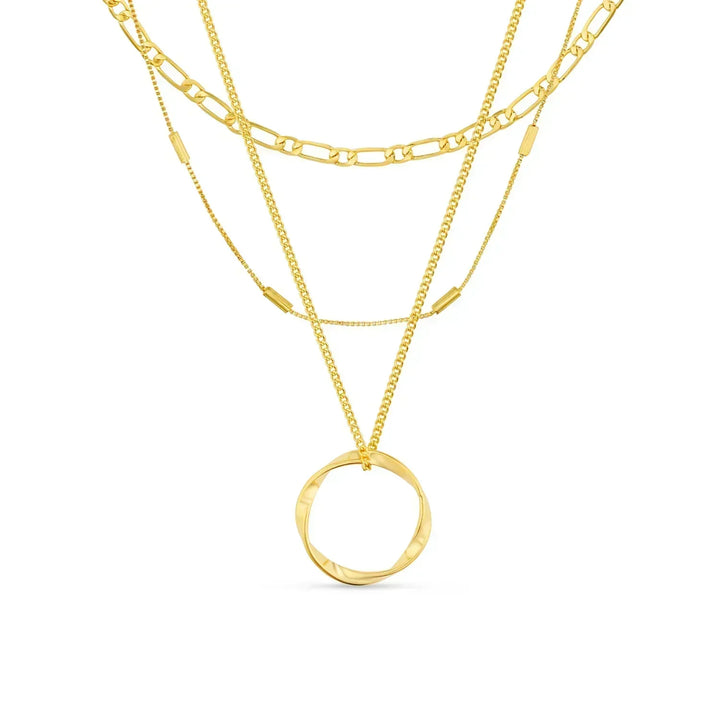 Ruth – Collana dorata con pendente elegante e strutturato